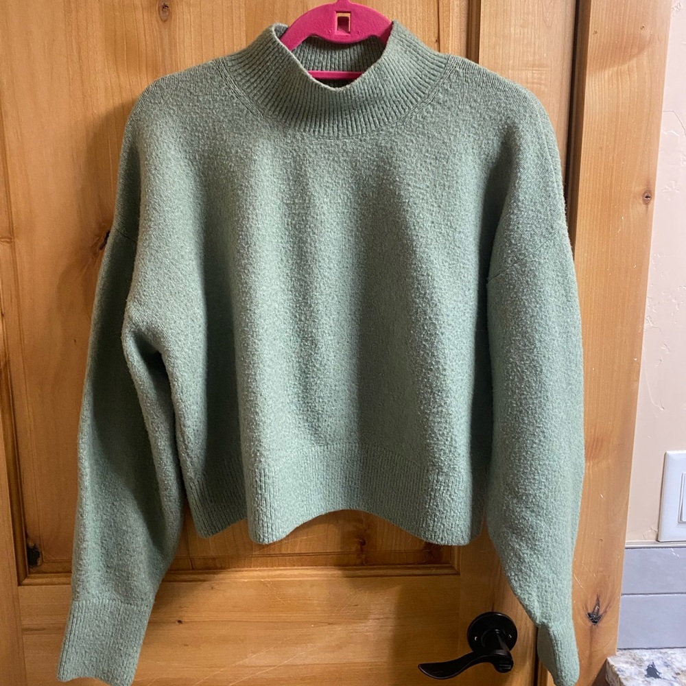 Women's Sage Green Sweater